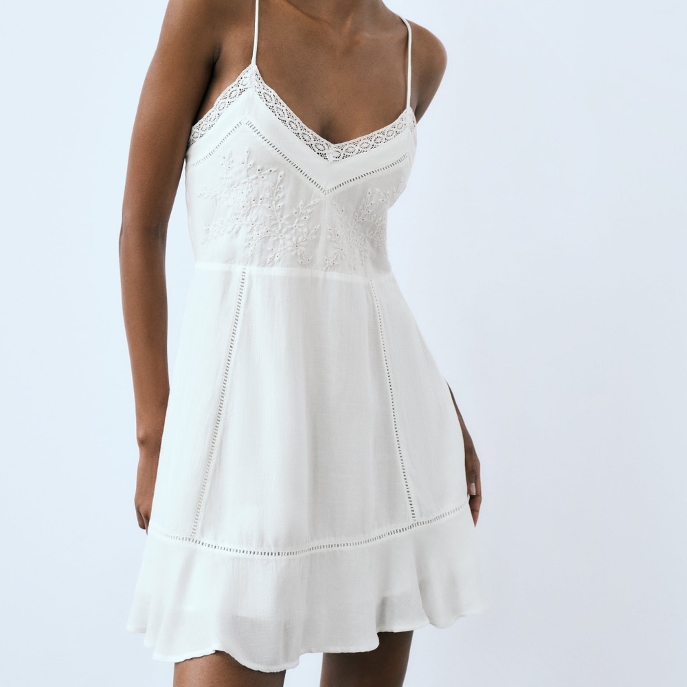 NWT Zara | Short Embroidered Eyelet Dress in White